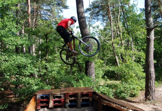 Cursos de manejo y de BTT en Ile de France 